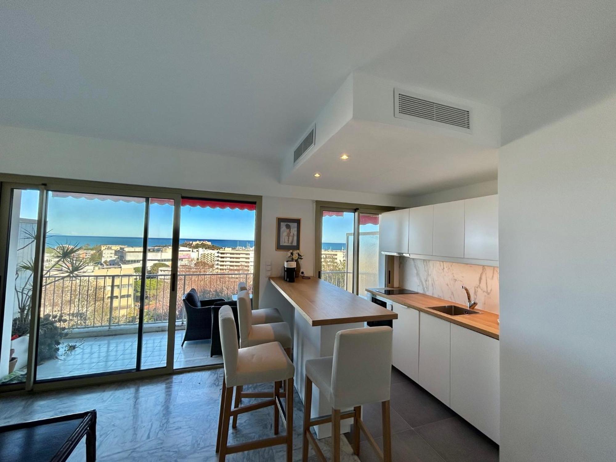 Superbe 2 Pieces Vue Mer, Piscine, Parking Apartment Antibes