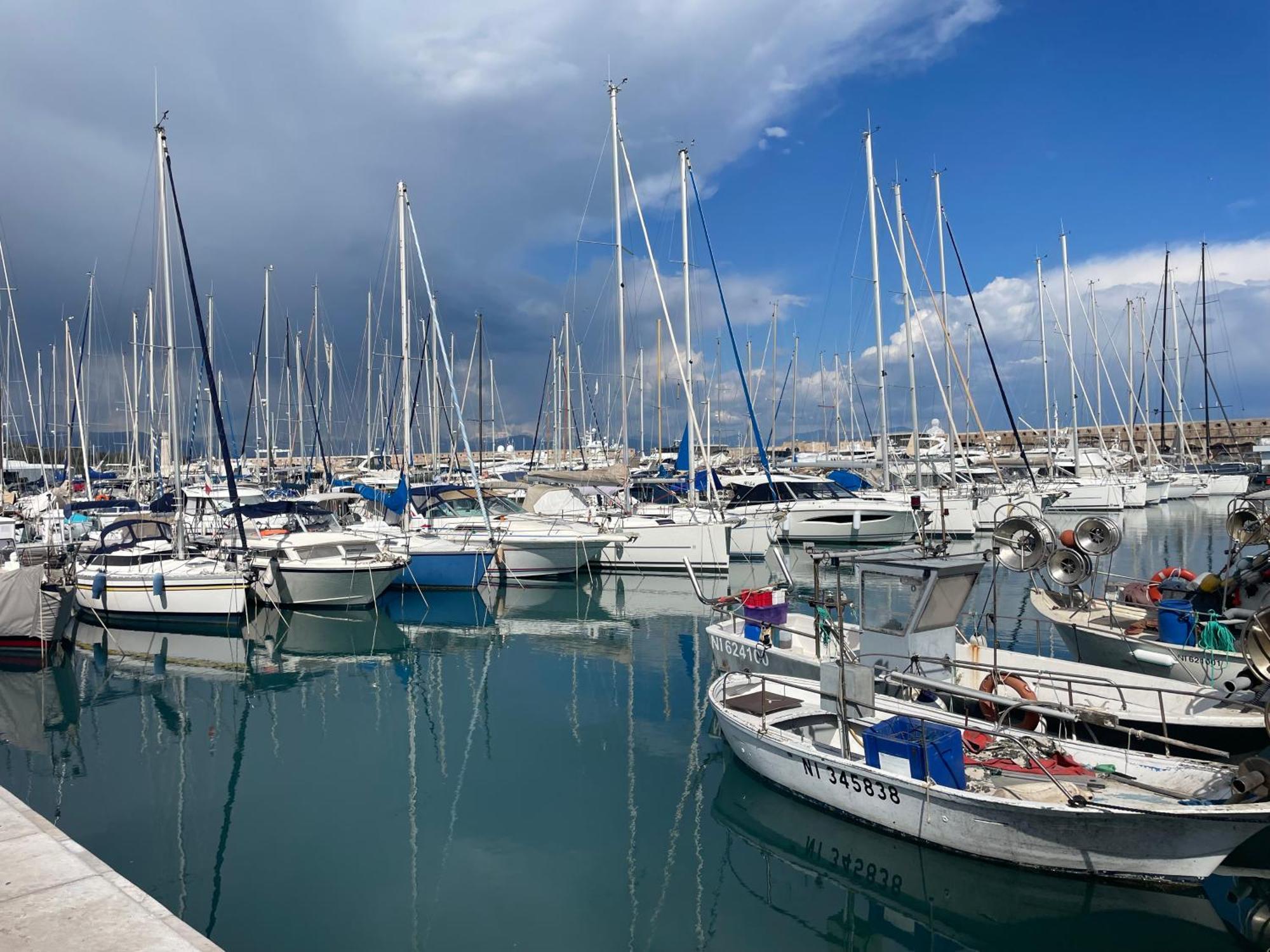 Superbe 2 Pieces Vue Mer, Piscine, Parking Apartment Antibes